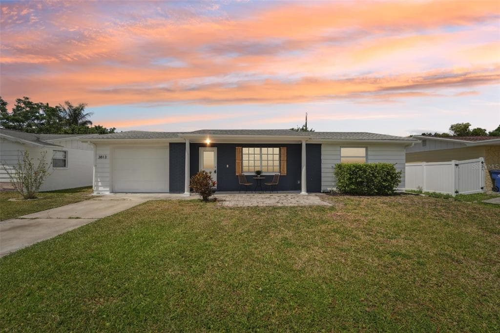 3813 LUMA DR HOLIDAY, FL 34691