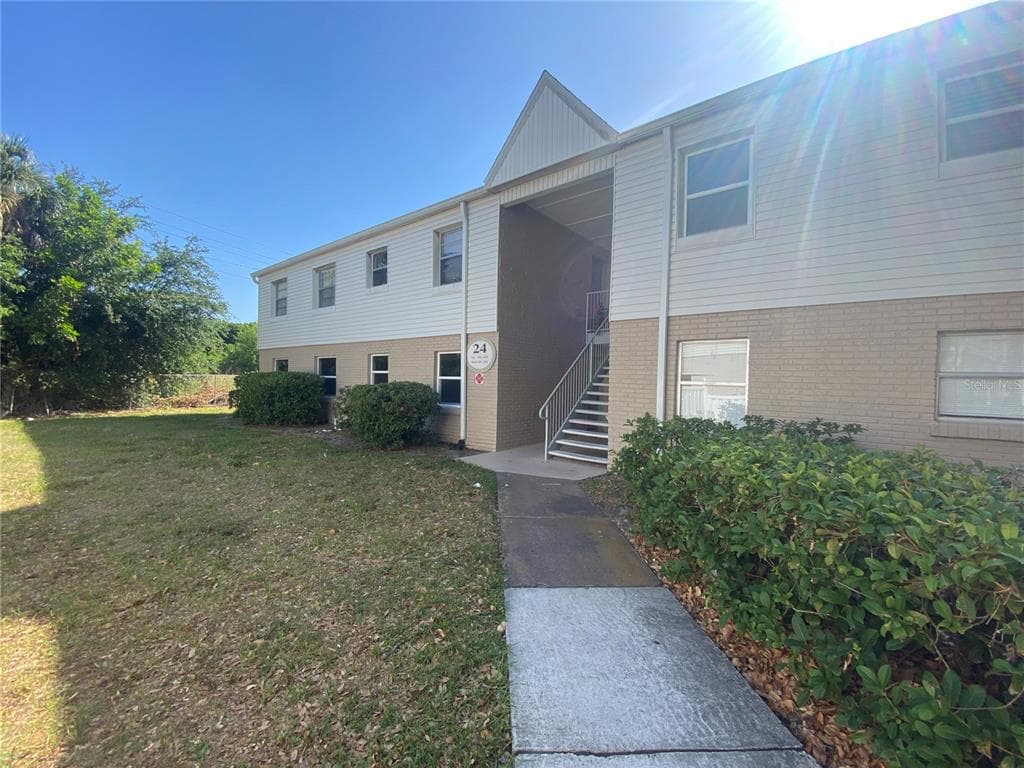 7210 N MANHATTAN AVE UNIT 2411 TAMPA, FL 33614