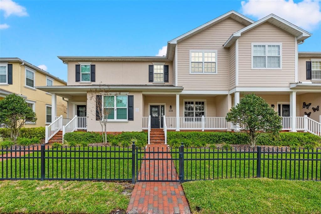 135 49TH AVENUE N ST PETERSBURG, FL 33703