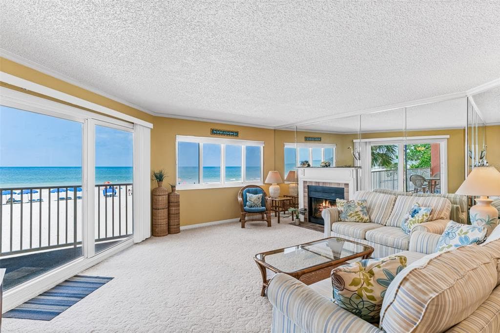 18400 GULF BOULEVARD UNIT 1109