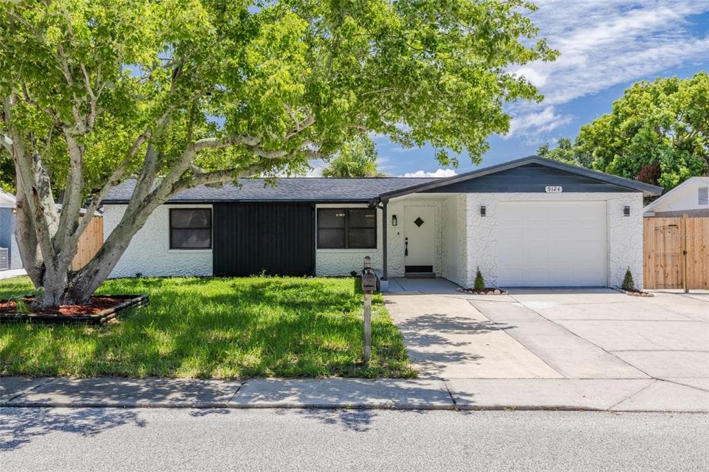 9124 LIDO LANE PORT RICHEY, FL 34668