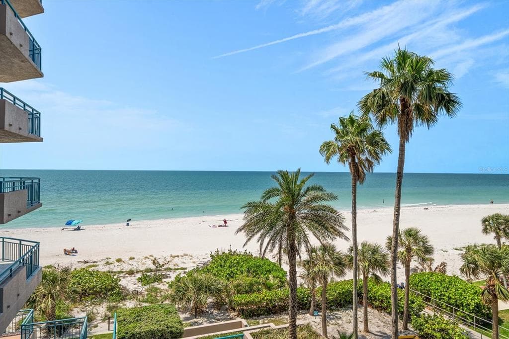 1520 GULF BOULEVARD UNIT 404 CLEARWATER, FL 33767