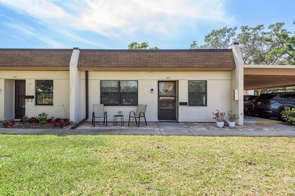 1472 MISSION HILLS BOULEVARD UNIT 24F CLEARWATER, FL 33759