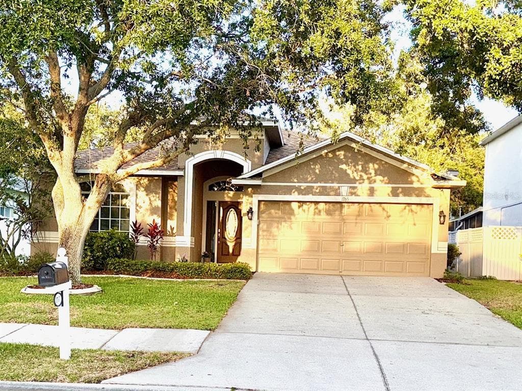 1765 OAK POND COURT