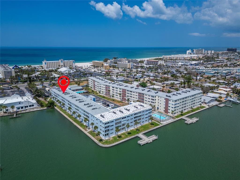 5555 GULF BOULEVARD UNIT 204 ST PETE BEACH, FL 33706