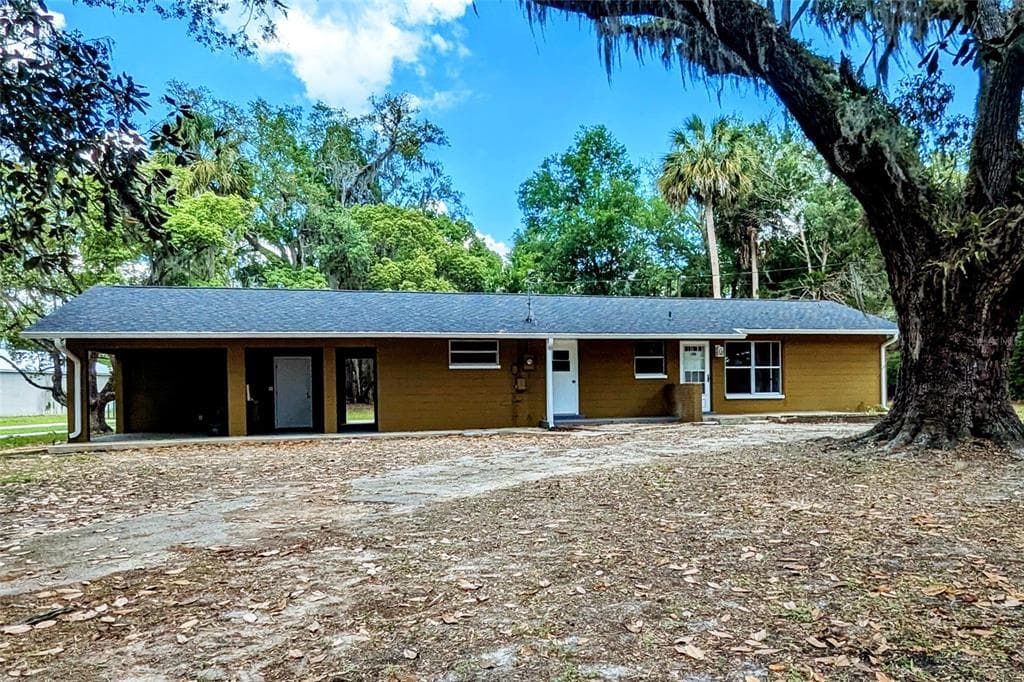 159 NE 10TH STREET CRYSTAL RIVER, FL 34428