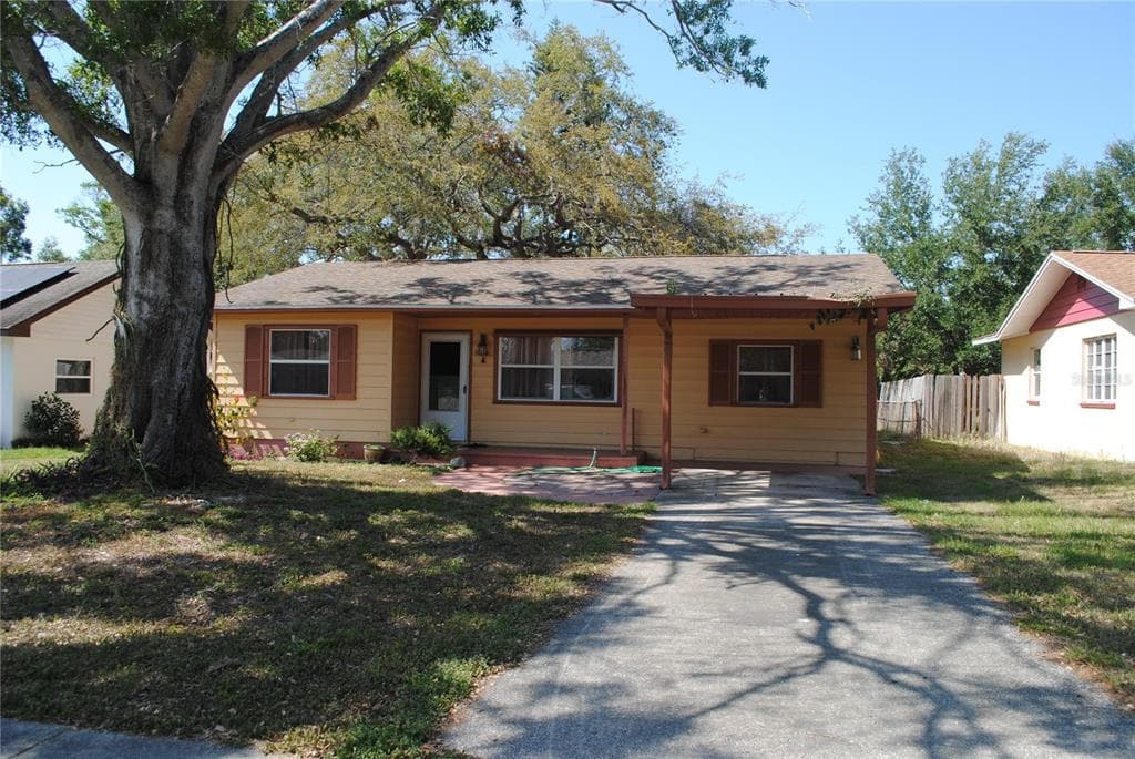918 7TH AVENUE SW LARGO, FL 33770
