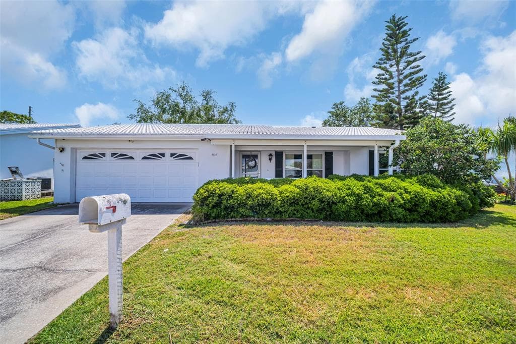 9136 42ND LANE N PINELLAS PARK, FL 33782