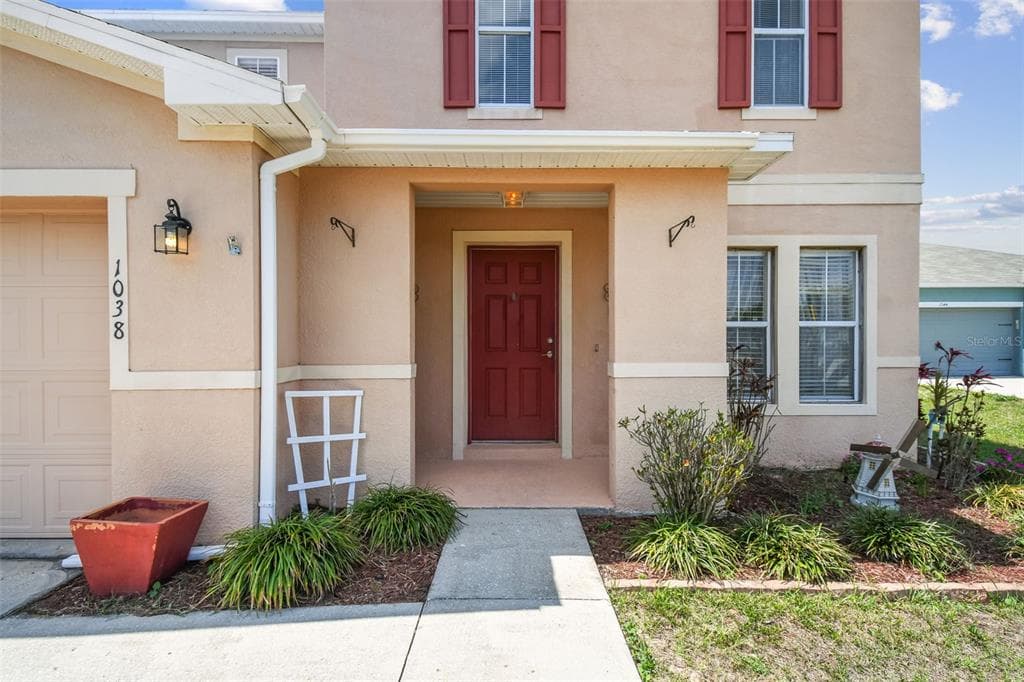 1038 SABINE PLACE KISSIMMEE, FL 34759