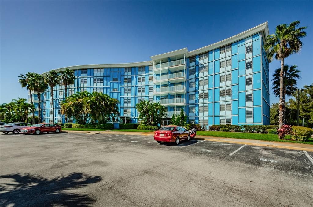3315 58TH AVENUE S UNIT 509 ST PETERSBURG, FL 33711