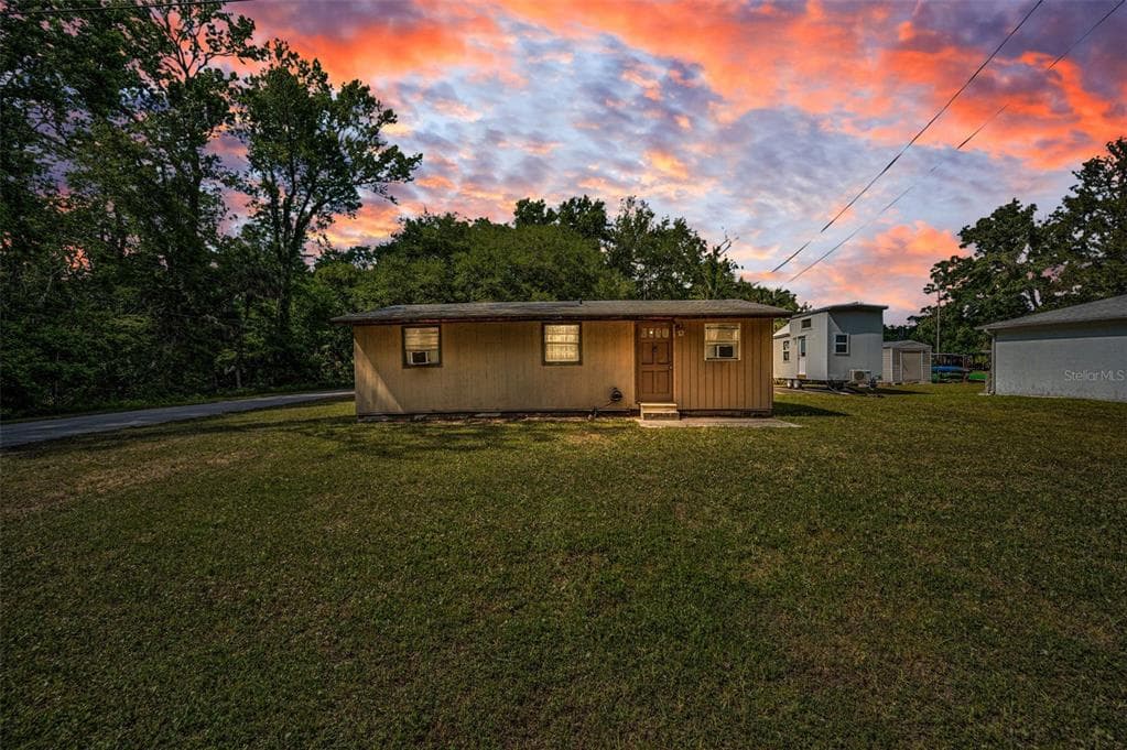 6423 BASS ROAD WEEKI WACHEE, FL 34607