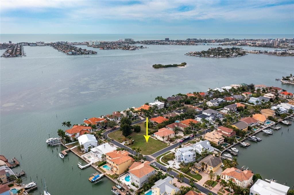 KIPPS COLONY DRIVE E ST PETERSBURG, FL 33707