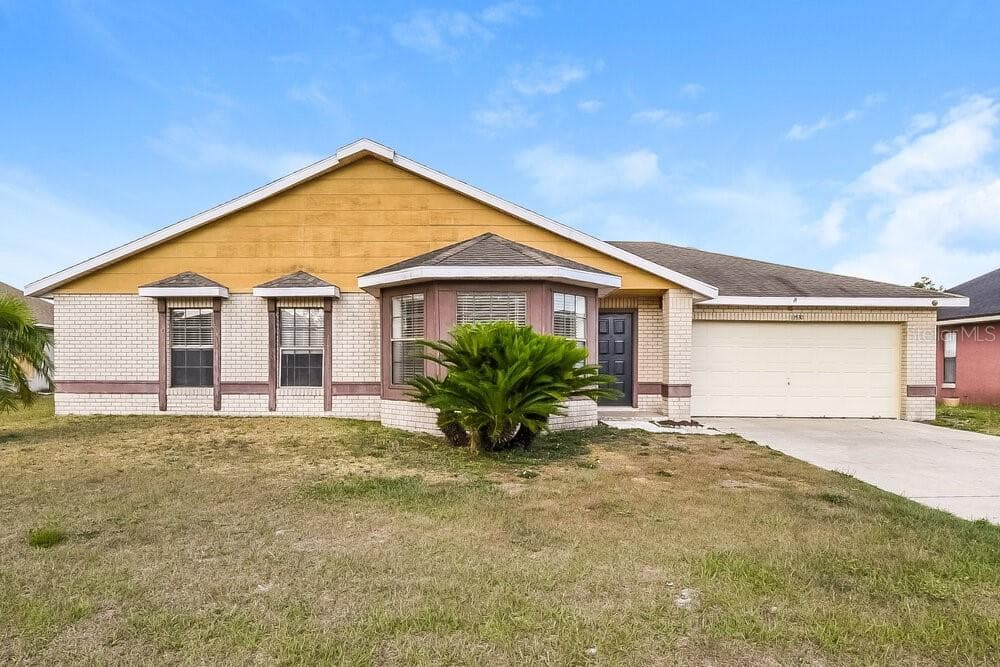 13530 TEXAS WOODS CIRCLE ORLANDO, FL 32824