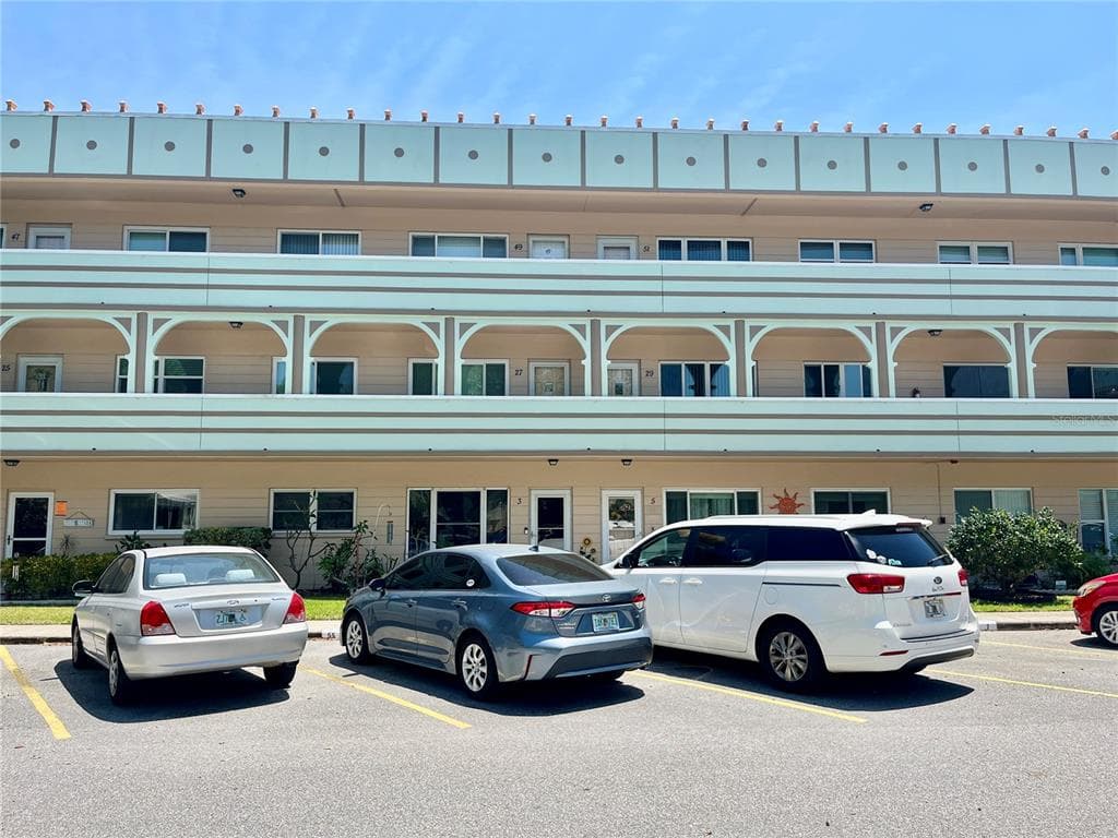 2287 PHILIPPINE DRIVE UNIT 29 CLEARWATER, FL 33763