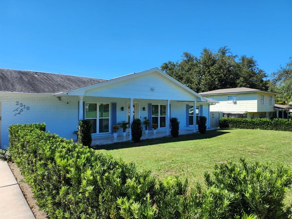 2310 MEDFORD LANE
