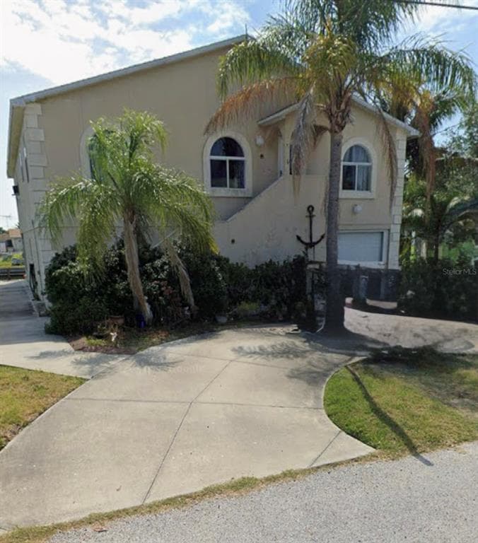 13810 LAVENDER AVENUE HUDSON, FL 34667
