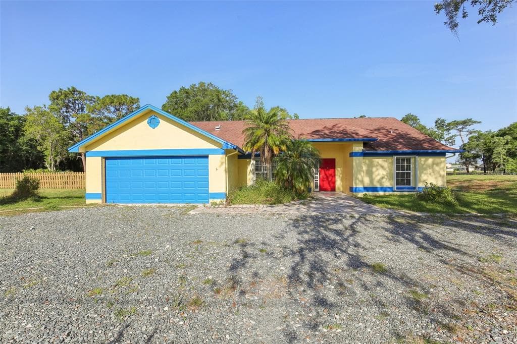 4025 MEADOW RUN LANE WESLEY CHAPEL, FL 33543