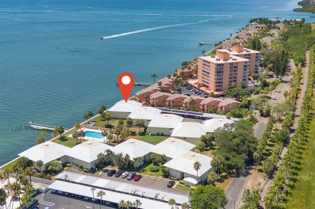 7310 SUNSHINE SKYWAY LANE S UNIT 219 ST PETERSBURG, FL 33711