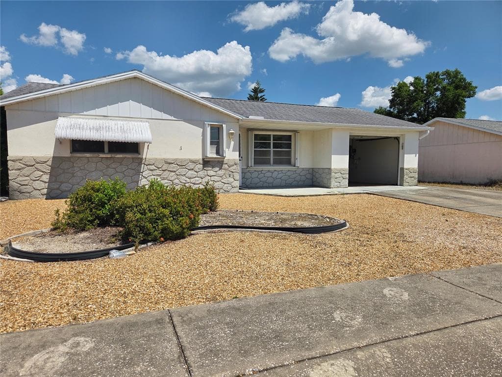 7812 HEATHER STREET NEW PORT RICHEY, FL 34653