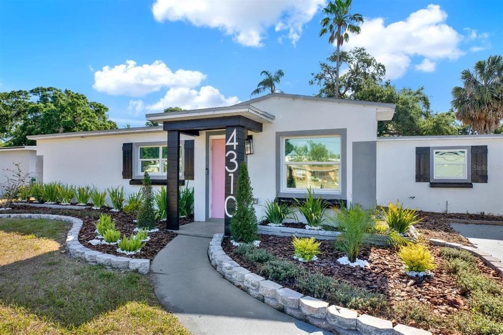 4310 S COOLIDGE AVENUE TAMPA, FL 33611