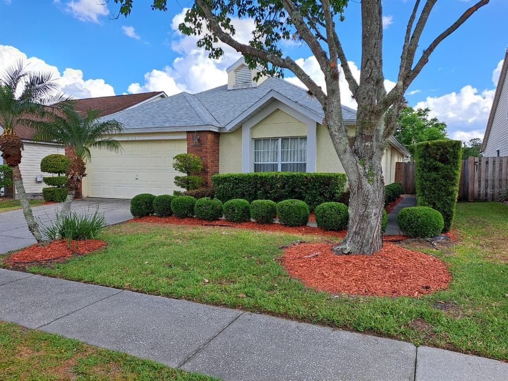 313 MORNING CREEK CIRCLE APOPKA, FL 32712
