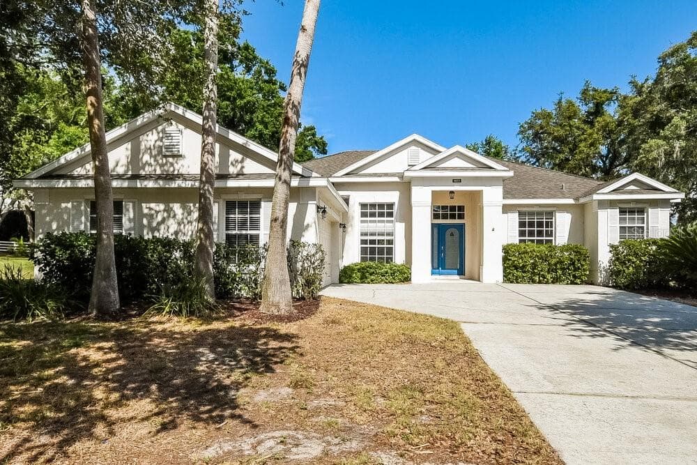 4055 CALEDONIA AVENUE APOPKA, FL 32712