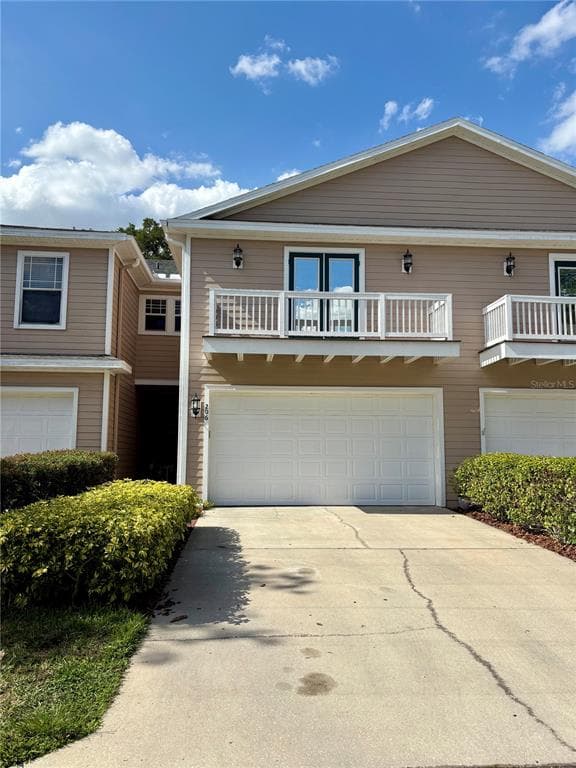 206 ELM VIEW COURT BRANDON, FL 33511