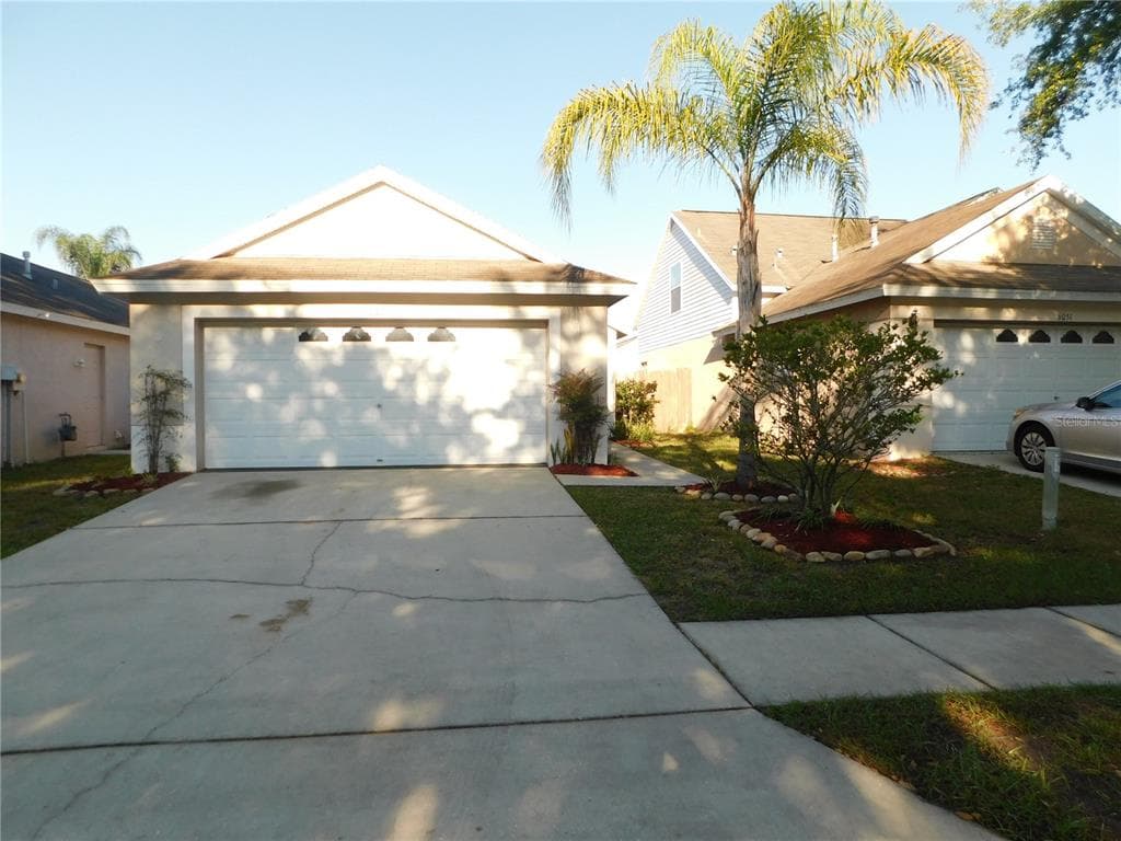 6047 WHITE SAILS DRIVE WESLEY CHAPEL, FL 33545