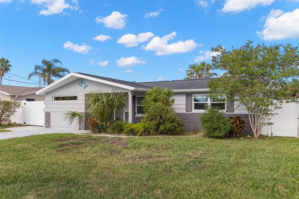 13704 EVELANE DRIVE HUDSON, FL 34667