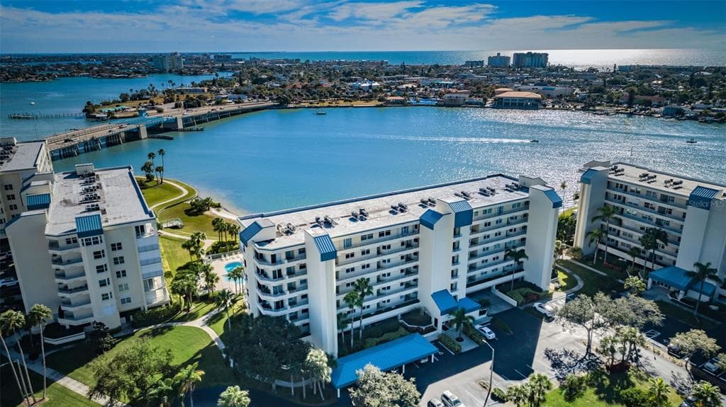 7882 SAILBOAT KEY BOULEVARD S UNIT 401 SOUTH PASADENA, FL 33707
