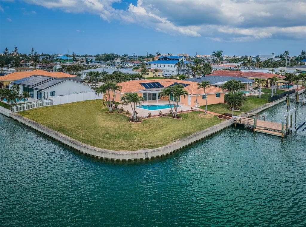 11625 5TH STREET E TREASURE ISLAND, FL 33706