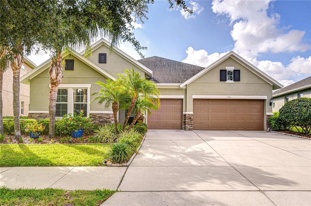 1134 TRACEY ANN LOOP SEFFNER, FL 33584