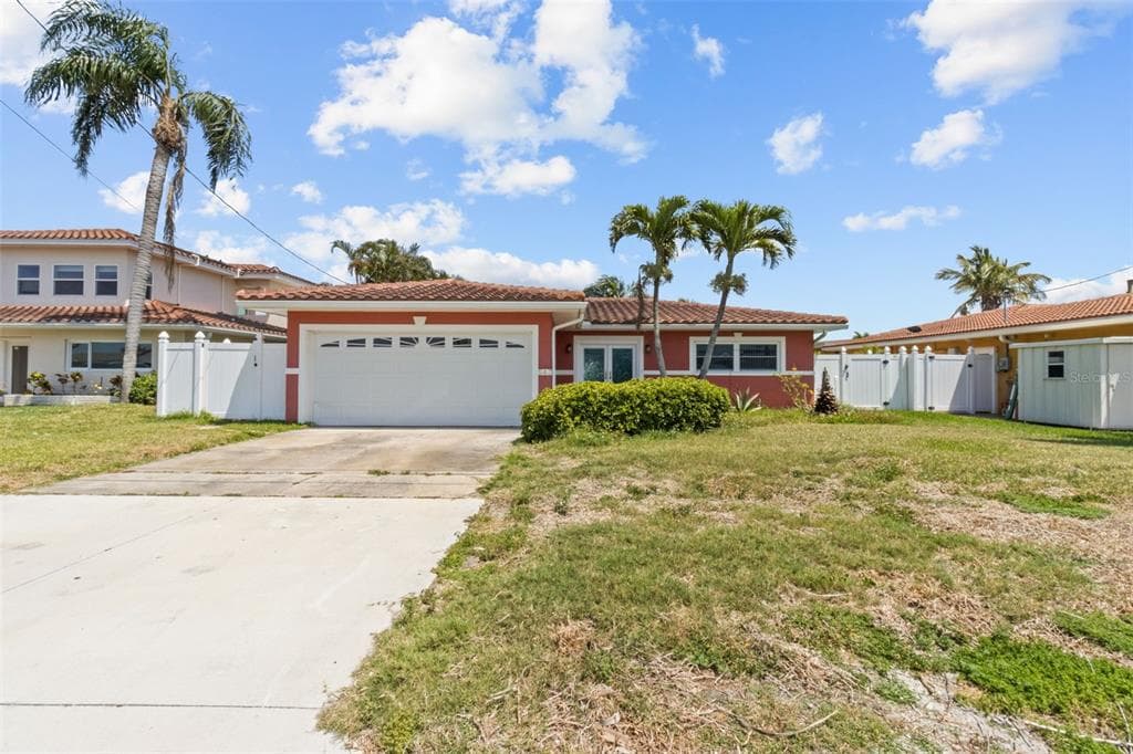 543 CRYSTAL DRIVE MADEIRA BEACH, FL 33708
