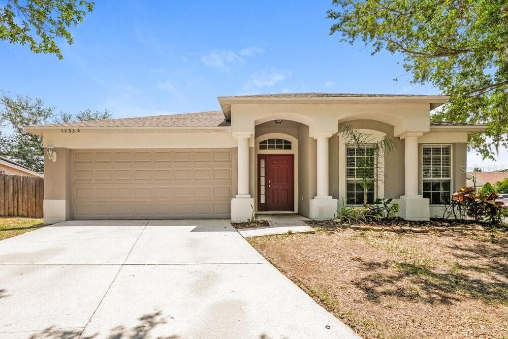 12534 HERONS PATH PLACE RIVERVIEW, FL 33578