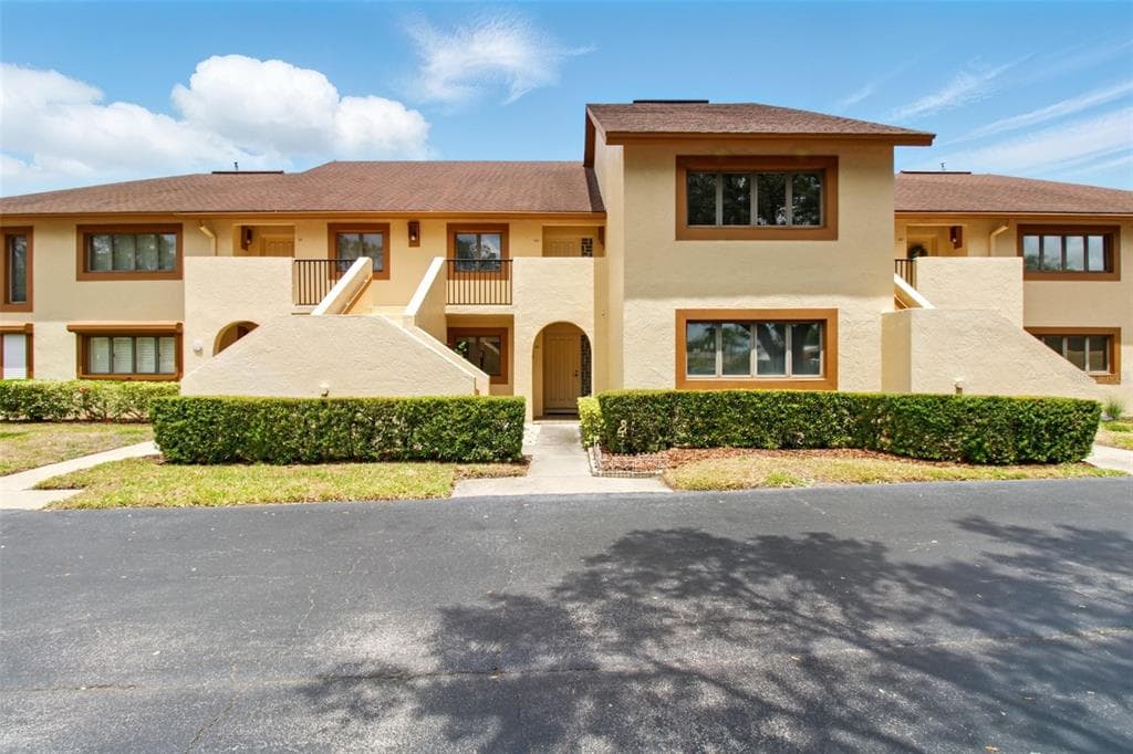 8005 BARDMOOR PLACE UNIT 102I SEMINOLE, FL 33777