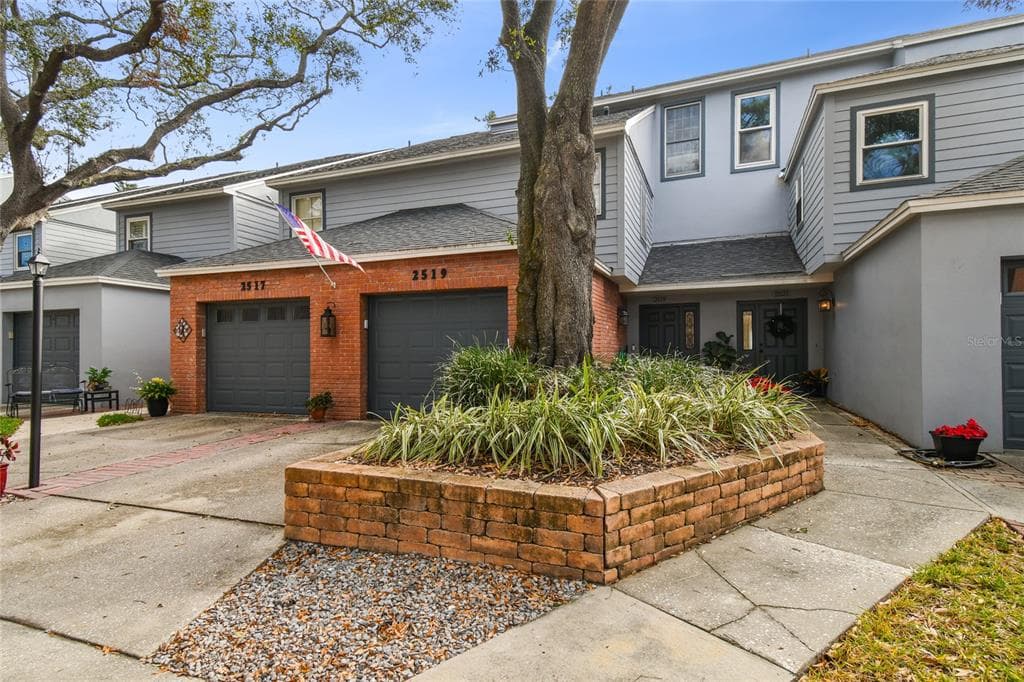 2519 CROWDER LANE TAMPA, FL 33629