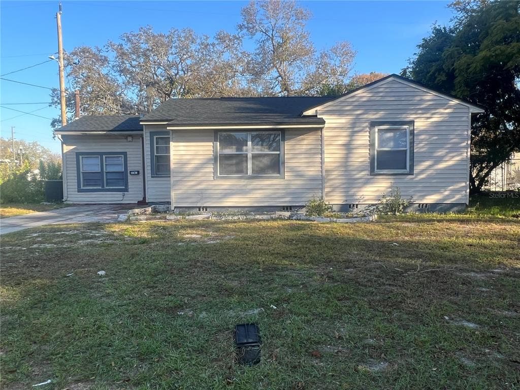 1515 13TH AVENUE S ST PETERSBURG, FL 33705