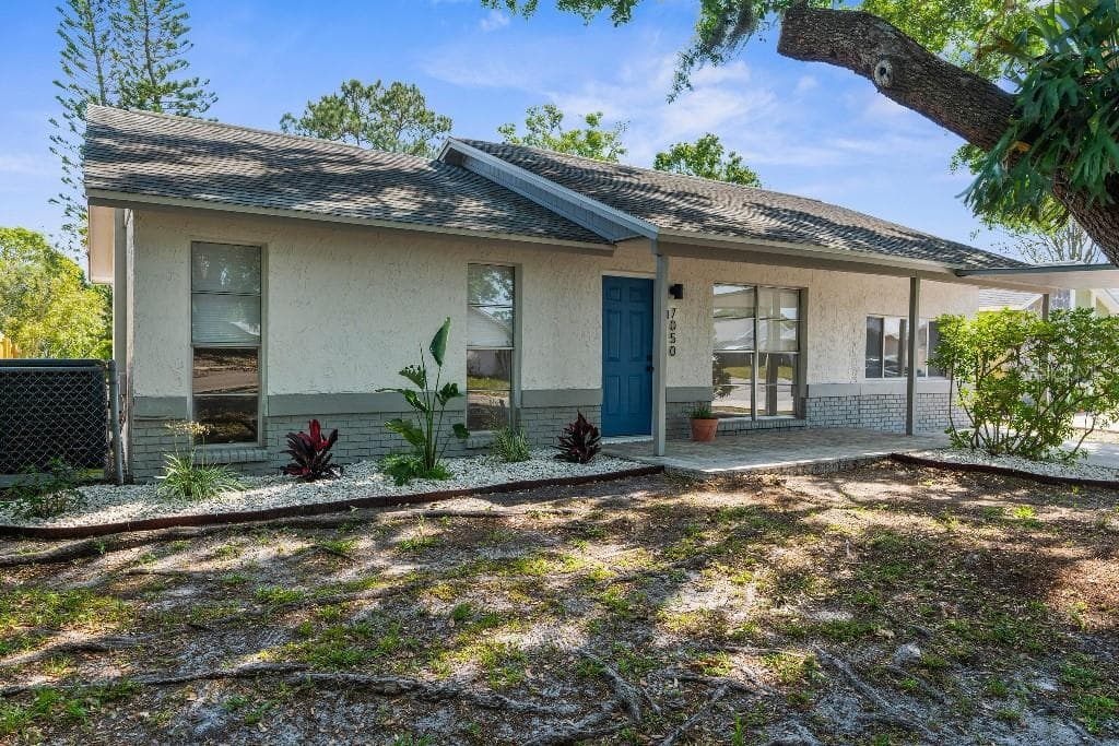 7050 JENNER AVENUE NEW PORT RICHEY, FL 34655