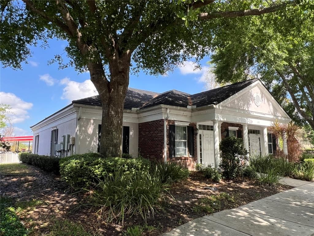 693 W LUMSDEN ROAD BRANDON, FL 33511