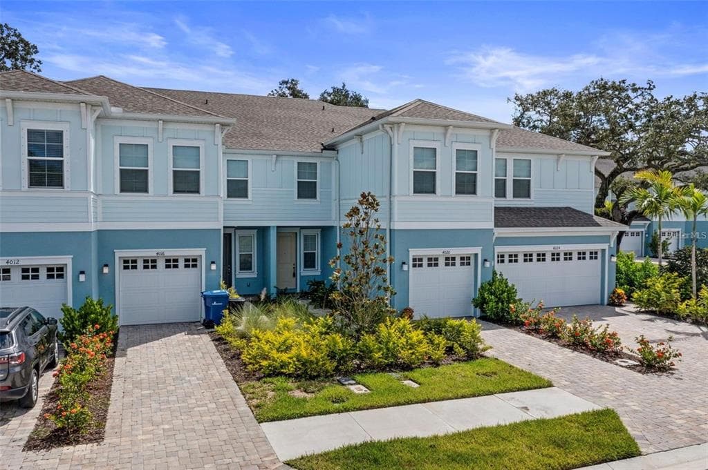 4020 VIA SIENNA CIRCLE SARASOTA, FL 34243