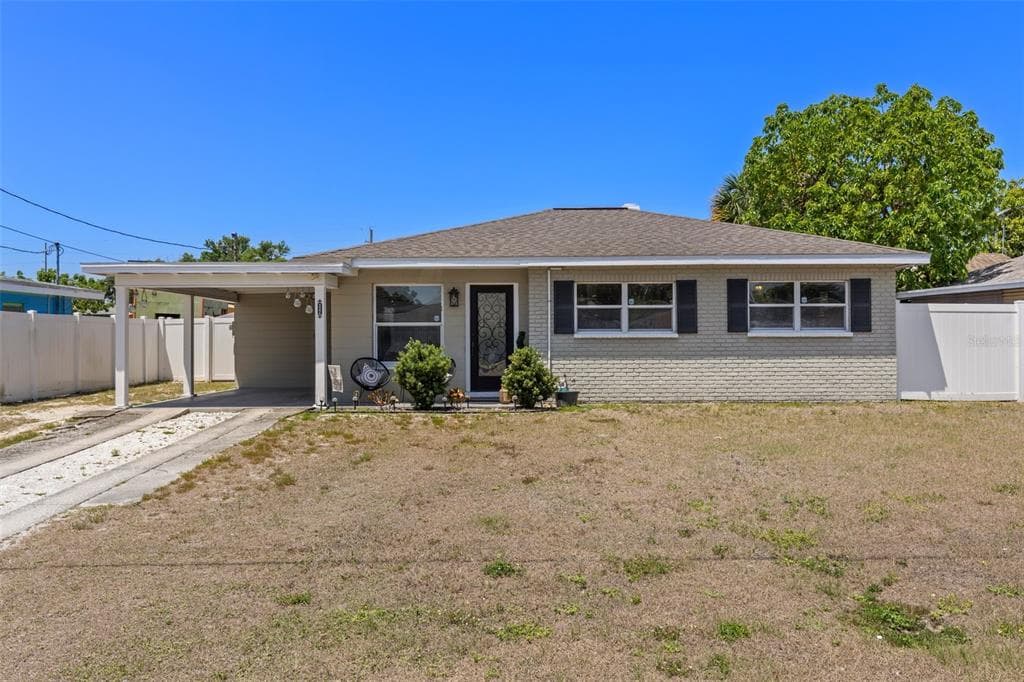 4906 N TAMPANIA AVENUE TAMPA, FL 33614