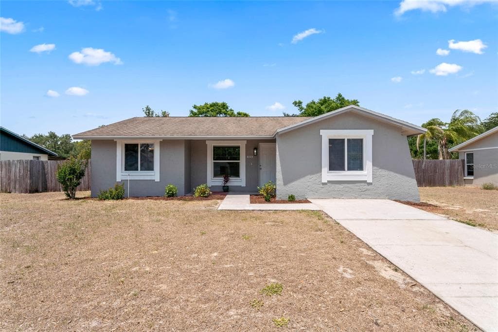 2214 SELKIRK STREET VALRICO, FL 33594
