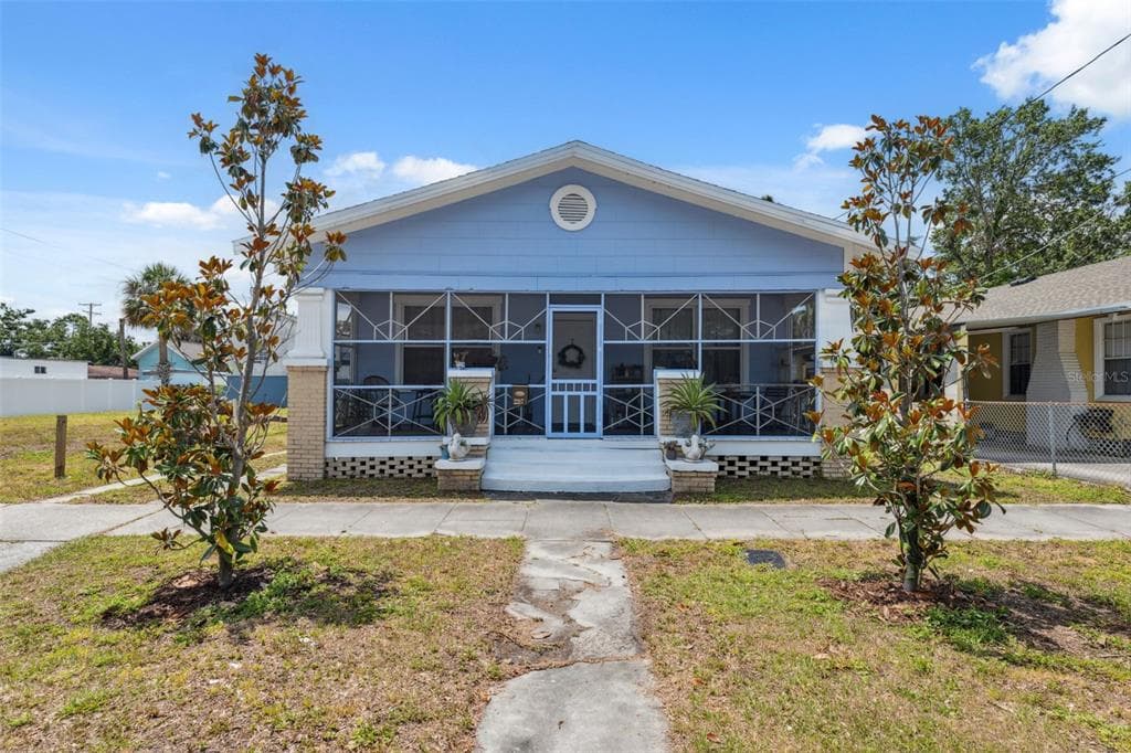 2217 STUART STREET TAMPA, FL 33605