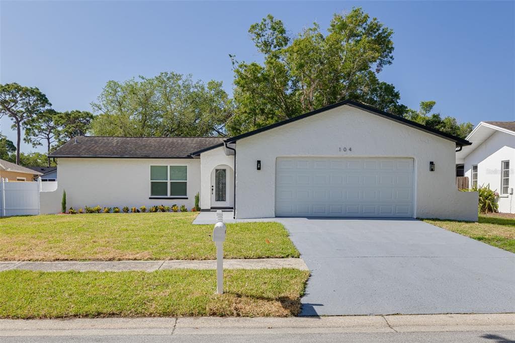 104 MEADOWCROSS DRIVE SAFETY HARBOR, FL 34695