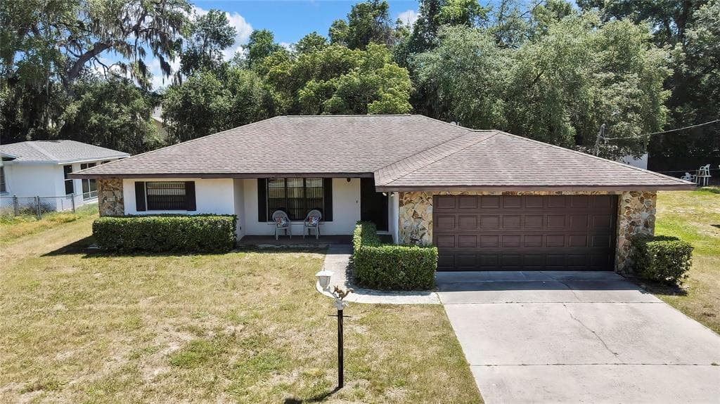 883 N HOLLYWOOD CIRCLE CRYSTAL RIVER, FL 34429