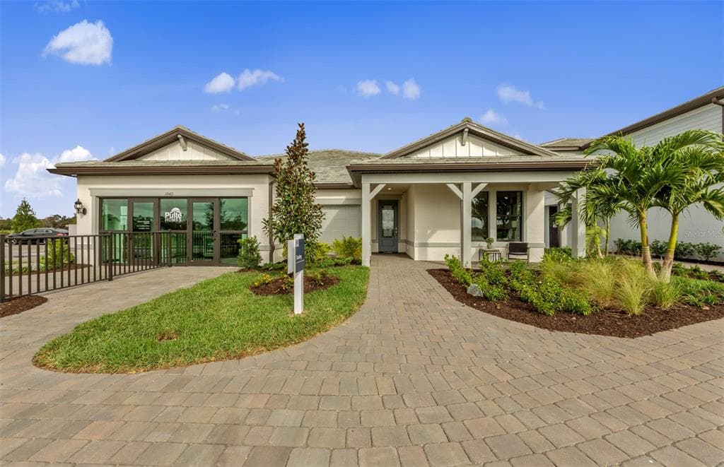 16411 SAPPHIRE POINT DRIVE LAKEWOOD RANCH, FL 34211