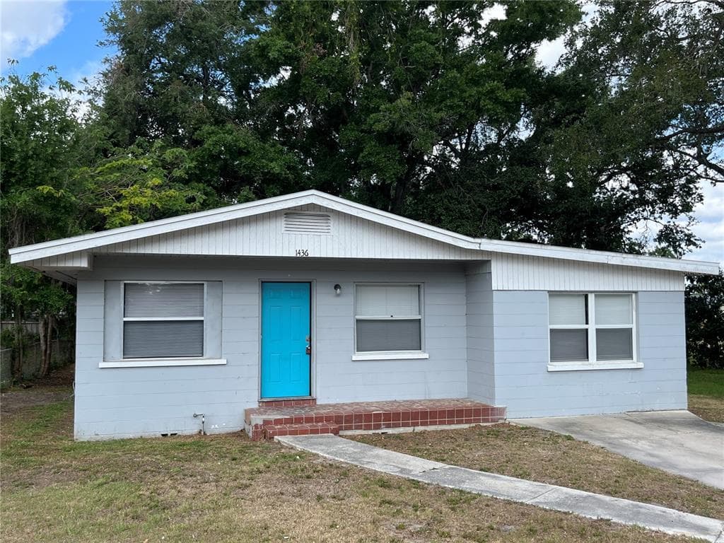 1436 N LINCOLN AVENUE LAKELAND, FL 33805