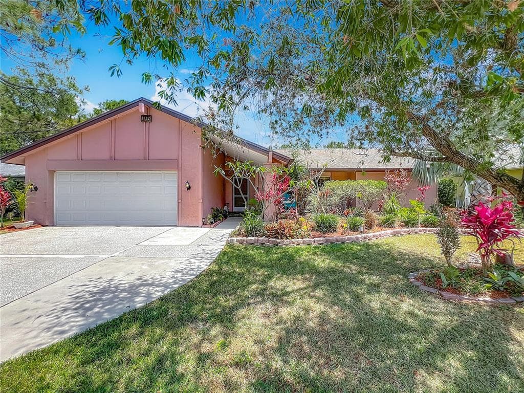 3932 WATSON DRIVE NEW PORT RICHEY, FL 34655