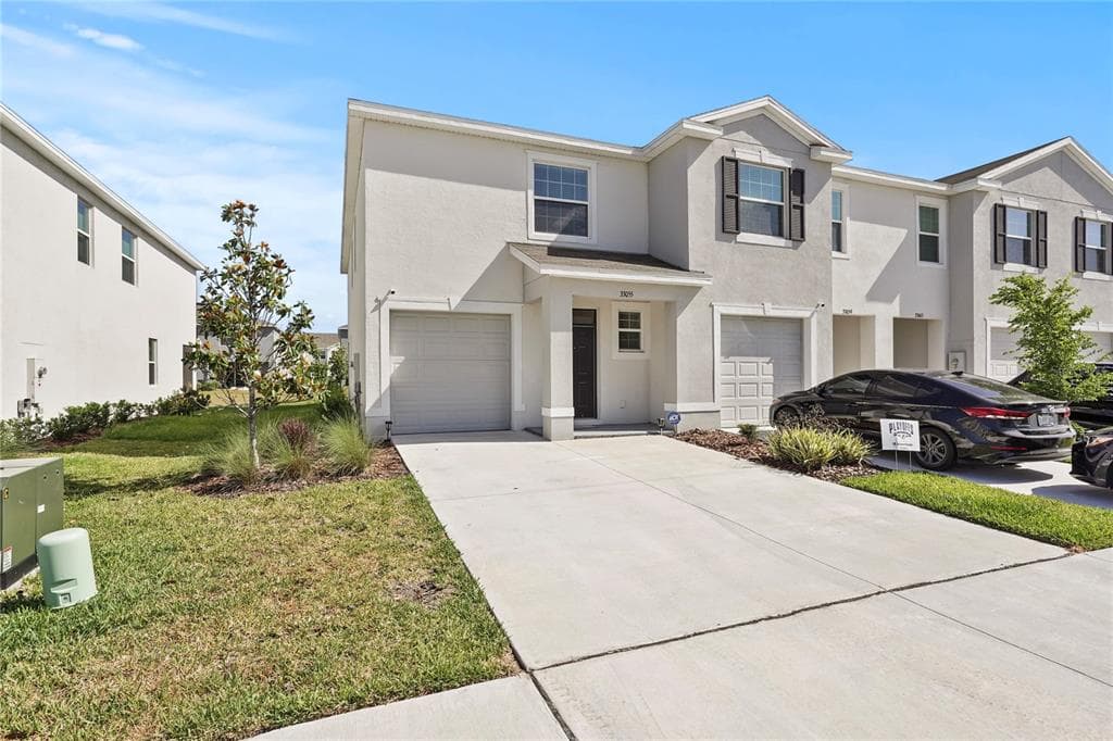 33055 TULIP PETAL LANE WESLEY CHAPEL, FL 33545
