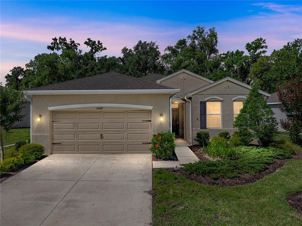 12669 EASTPOINTE DRIVE DADE CITY, FL 33525